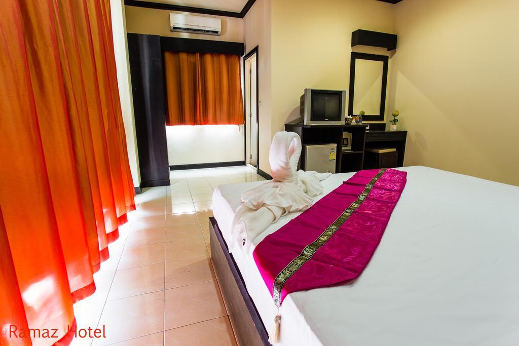 Ramaz Hotel Patong Exterior photo